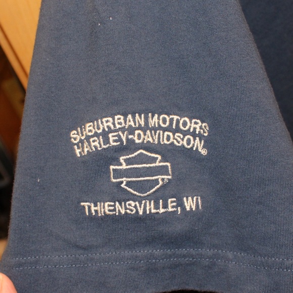 SOLD.   Harley Pullover Top Size Large. EUC - Picture 3 of 4